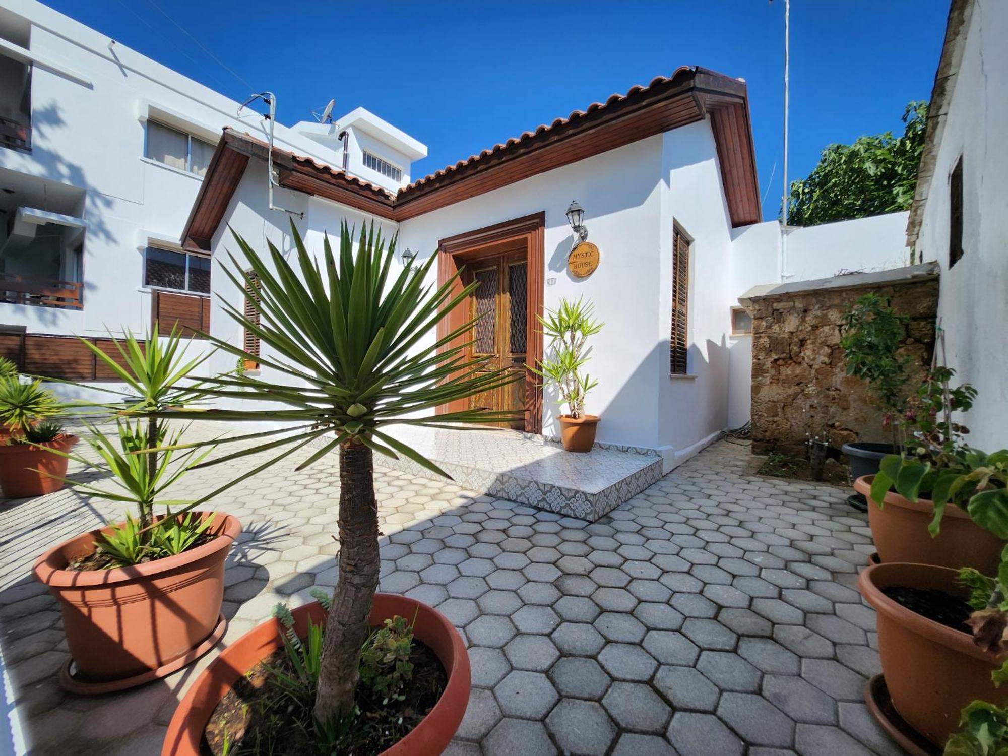Mystic Guest House Famagusta Famaguszta Kültér fotó